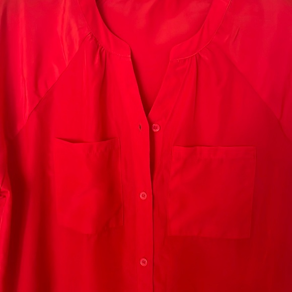 NWT Daily Thread Red Button Down Shirt. Large - Picture 2 of 6